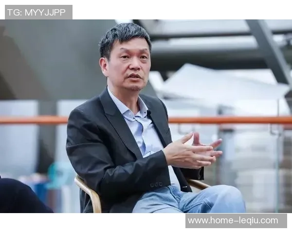 吉布森的传奇人生与艺术成就探索：从音乐到电影的跨界之旅